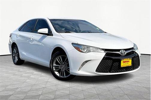 2017 Toyota Camry SE