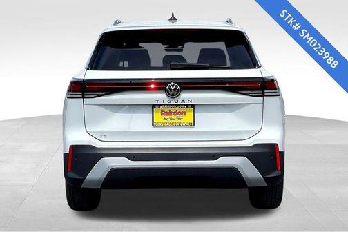 2025 Volkswagen Tiguan 2.0T SE