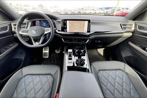 2025 Volkswagen Atlas Cross Sport 2.0T SEL Premium