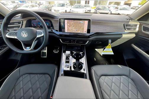 2025 Volkswagen Atlas 2.0T SEL Premium R-Line 4MOTION