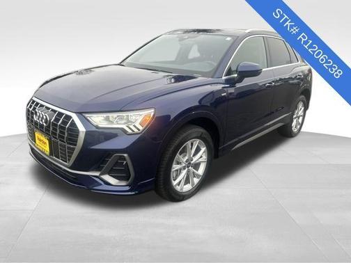 2024 Audi Q3 45 S line Premium Plus