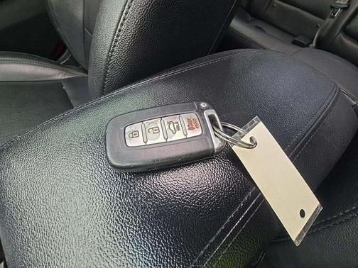 2014 Hyundai SONATA Limited