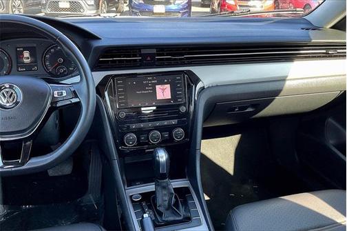 2021 Volkswagen Passat 2.0T SE