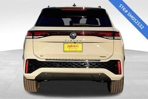 2025 Volkswagen Tiguan 2.0T SE R-Line Black 4MOTION