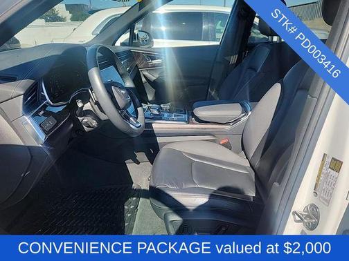 2023 Audi Q7 45 Premium