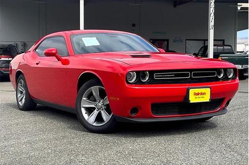 2016 Dodge Challenger SXT