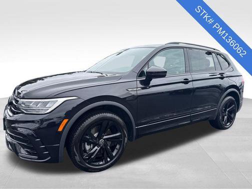2023 Volkswagen Tiguan 2.0T SE R-Line Black 4MOTION