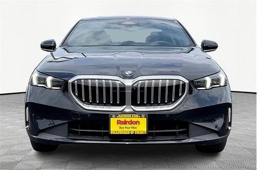2024 BMW 530 i xDrive