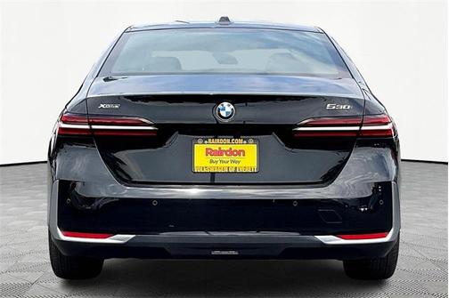 2024 BMW 530 i xDrive