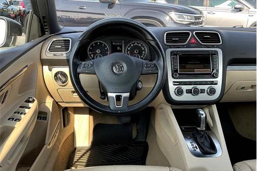 2014 Volkswagen Eos Executive