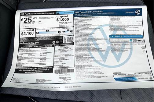 2025 Volkswagen Tiguan 2.0T SE R-Line Black 4MOTION