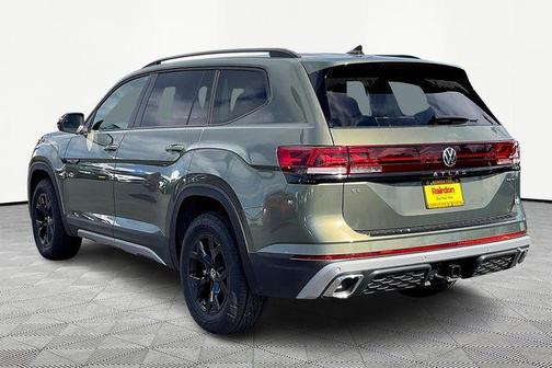 2025 Volkswagen Atlas 2.0T Peak Edition