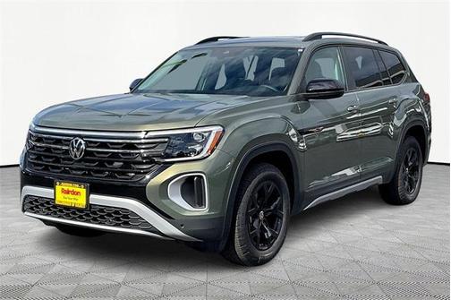 2025 Volkswagen Atlas 2.0T Peak Edition
