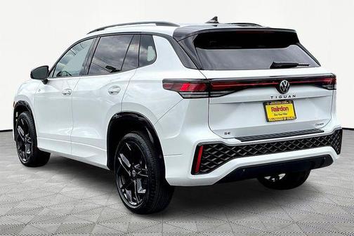 2025 Volkswagen Tiguan 2.0T SE R-Line Black 4MOTION