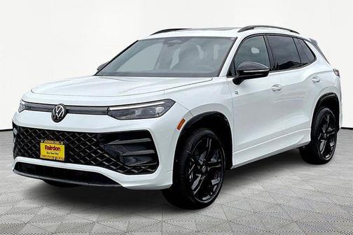 2025 Volkswagen Tiguan 2.0T SE R-Line Black 4MOTION