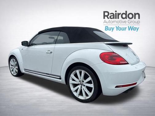 2015 Volkswagen Beetle DSG 2.0T R-Line