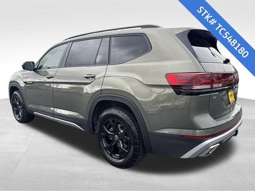 2026 Volkswagen Atlas Peak Edition