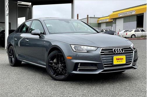 2017 Audi A4 Season of Audi Premium