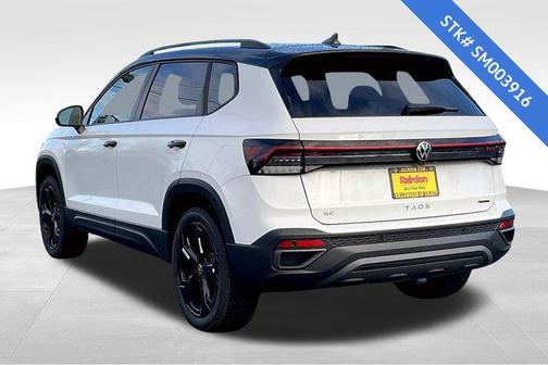 2025 Volkswagen Taos 1.5T SE Black