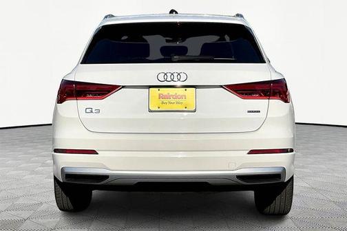 2021 Audi Q3 40 Premium