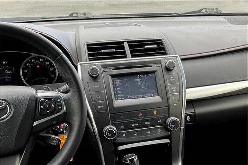 2017 Toyota Camry XLE