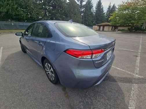 2022 Toyota Corolla Hybrid LE