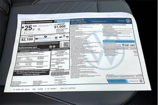 2025 Volkswagen Tiguan 2.0T SE 4MOTION