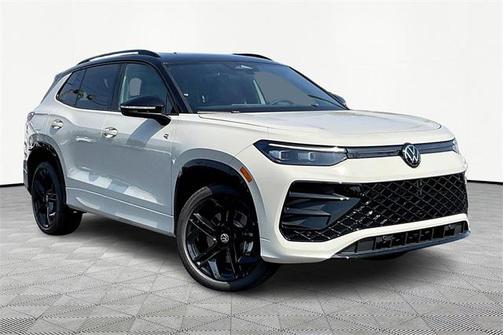 2025 Volkswagen Tiguan 2.0T SE R-Line Black 4MOTION