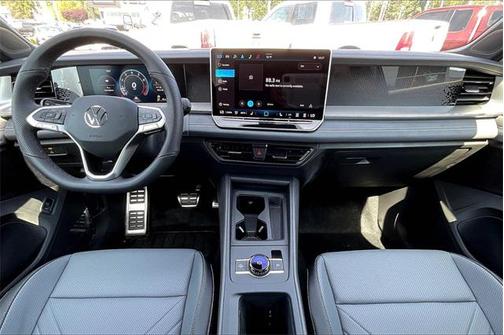 2025 Volkswagen Tiguan 2.0T SE R-Line Black 4MOTION