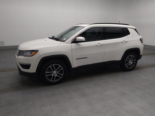 White Clearcoat 2019 Jeep Compass Latitude