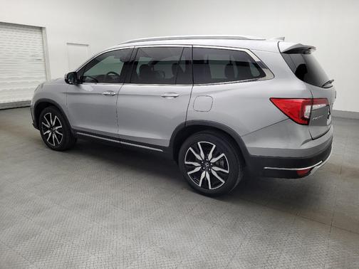 2019 Honda Pilot Touring 8-Passenger