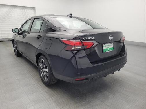 2022 Nissan Versa 1.6 SV