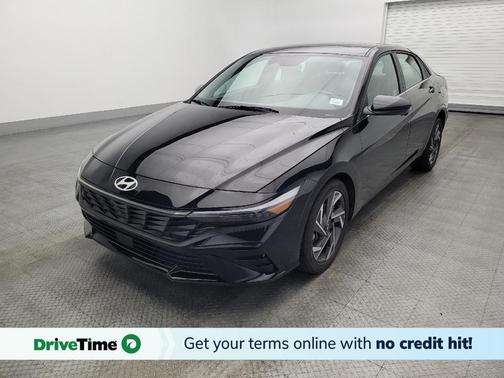 2025 Hyundai ELANTRA SEL