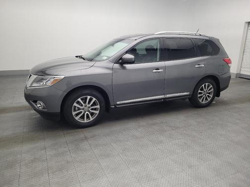 2016 Nissan Pathfinder SL