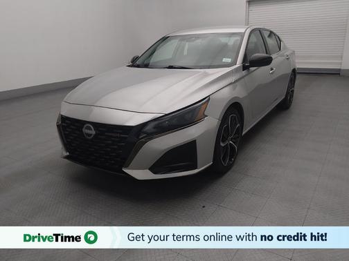 2023 Nissan Altima SR FWD