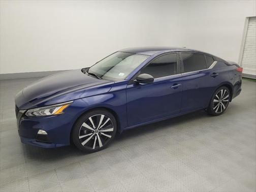 2020 Nissan Altima SR FWD