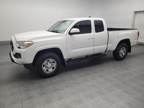2017 Toyota Tacoma SR5