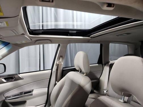 Pewter 2013 Subaru Forester 2.5X Premium