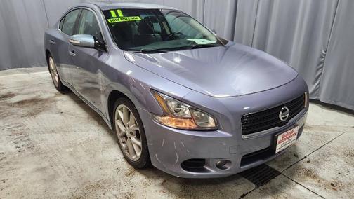 2011 Nissan Maxima SV