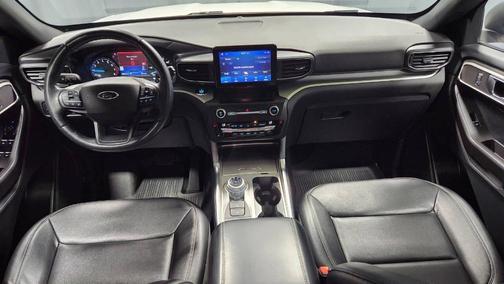 2020 Ford Explorer XLT AWD 4dr SUV