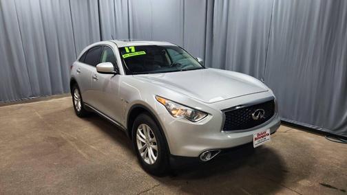 2017 INFINITI QX70 Base