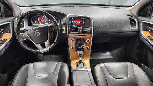 2017 Volvo XC60 T6 Inscription