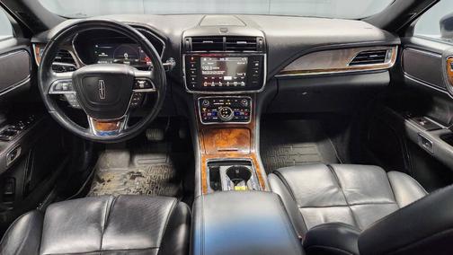 2017 Lincoln Continental Reserve AWD 4dr Sedan