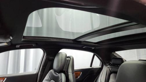 2017 Lincoln Continental Reserve AWD 4dr Sedan