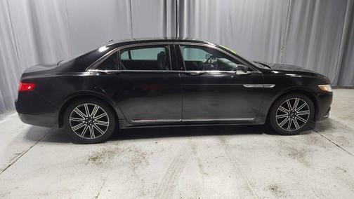 2017 Lincoln Continental Reserve AWD 4dr Sedan