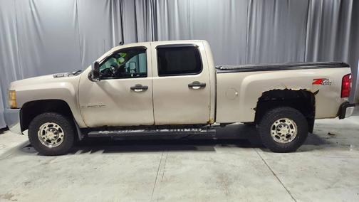 2009 Chevrolet Silverado 2500 LT Crew Cab