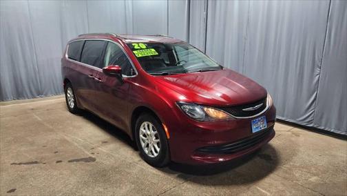 2020 Chrysler Voyager LXI