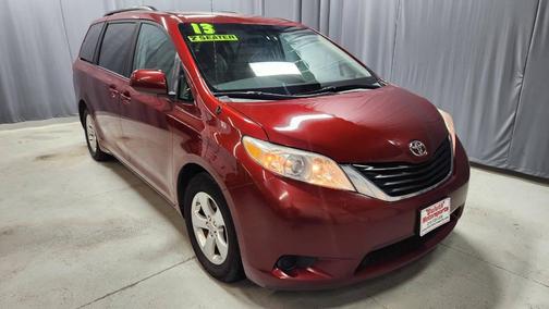 2013 Toyota Sienna LE