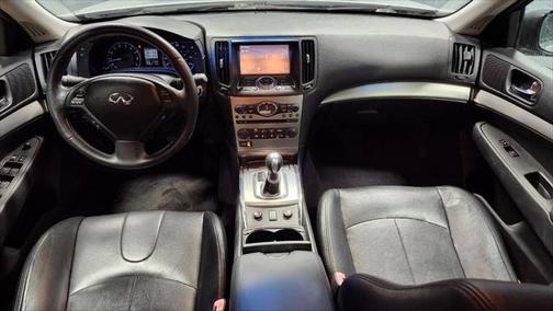 2011 INFINITI G25x Base