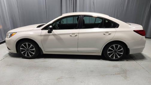 2016 Subaru Legacy Base